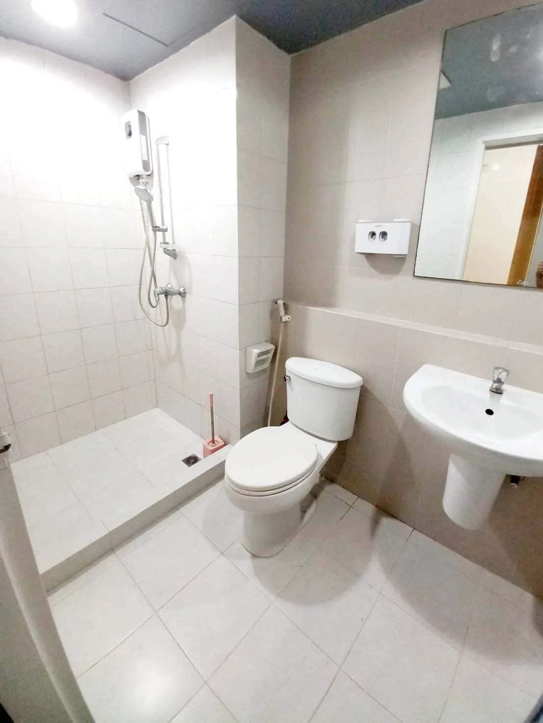 Condo One Siam — photo 11