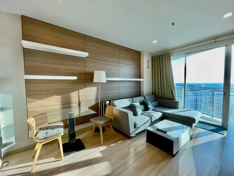 Sky Walk Condominium — photo 2