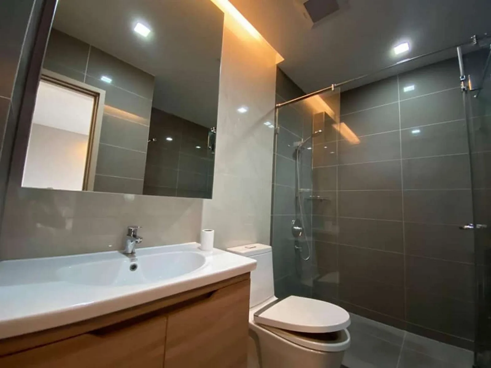 M Thonglor 10 — photo 7