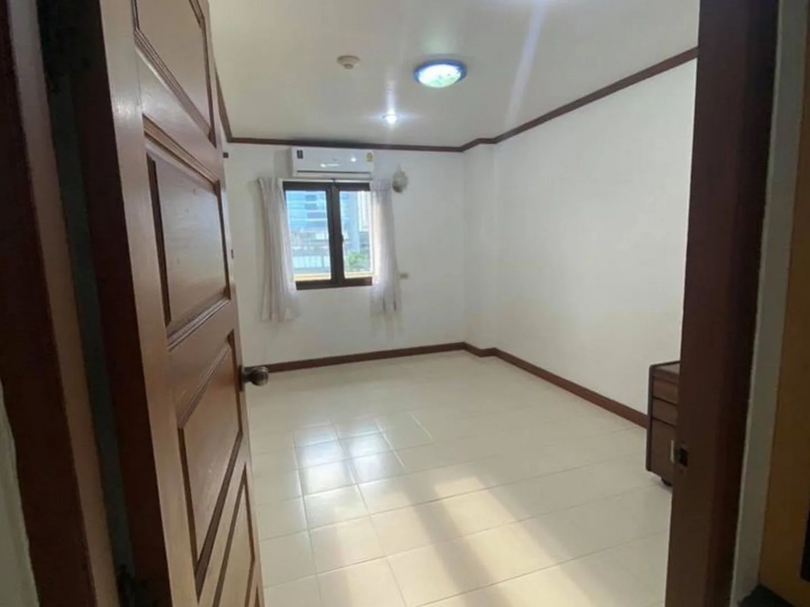 Aree Place Sukhumvit 26 — photo 3
