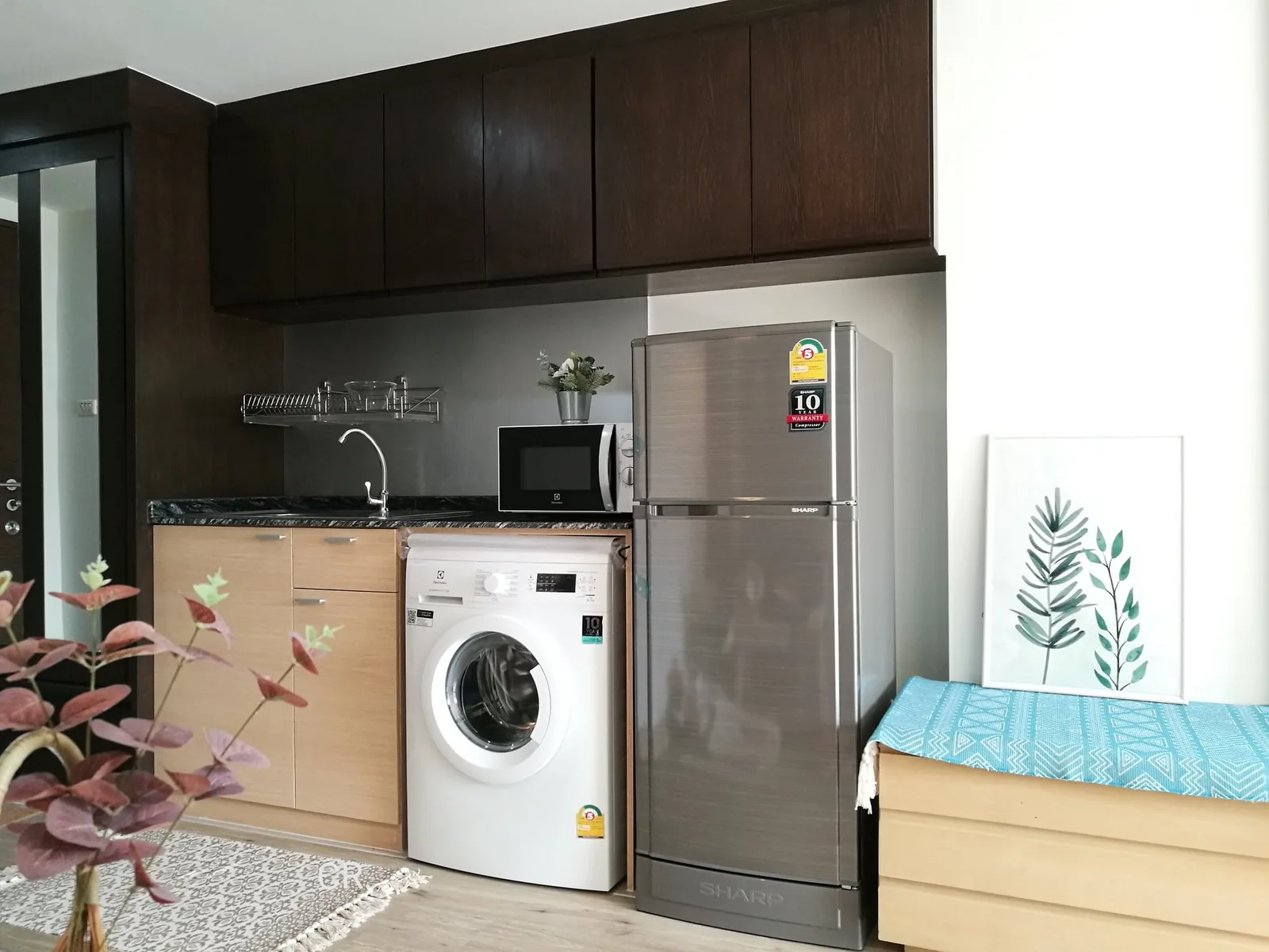 The Trendy Condominium — photo 7