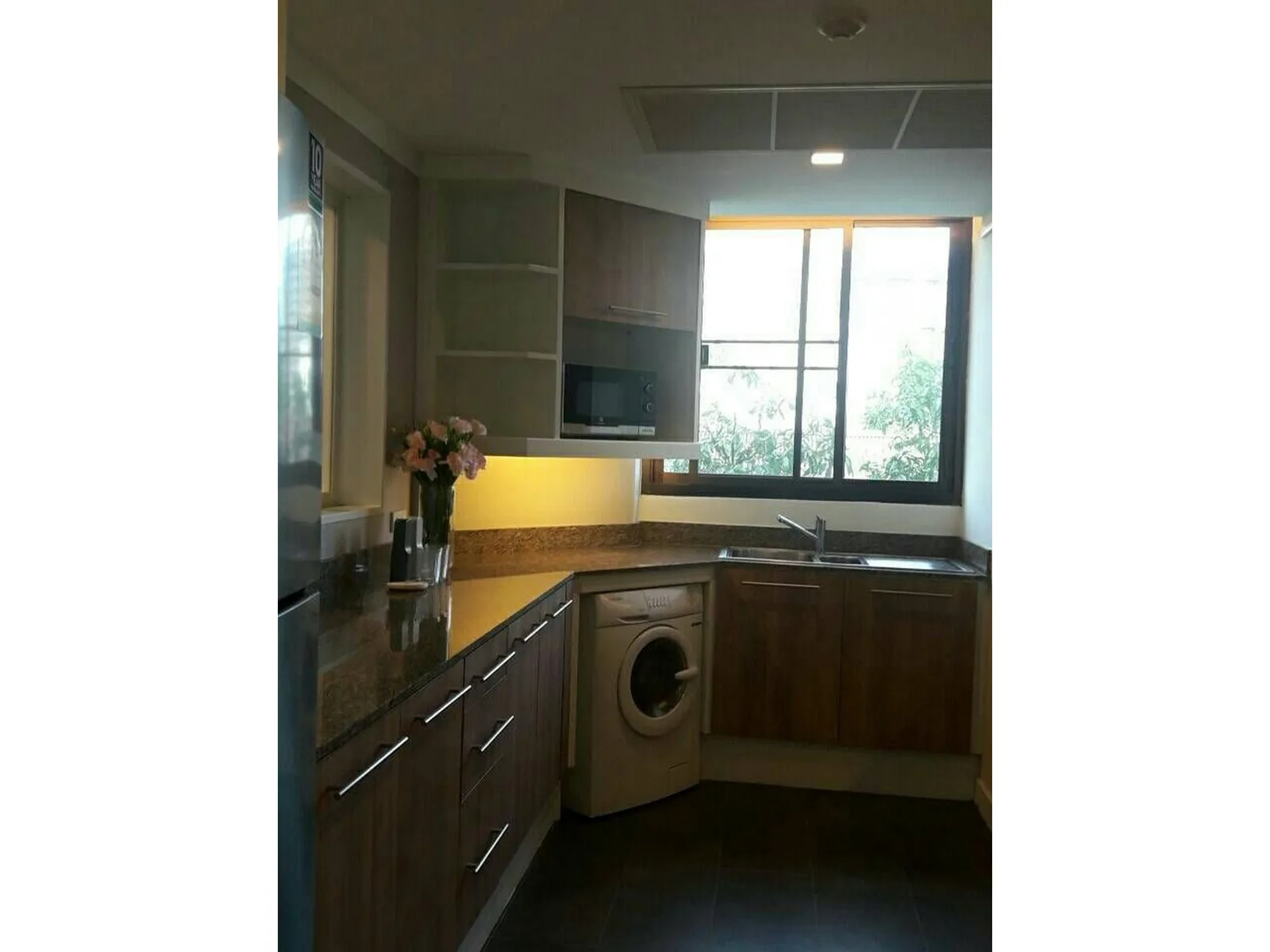 Monet House Apartment — photo 13