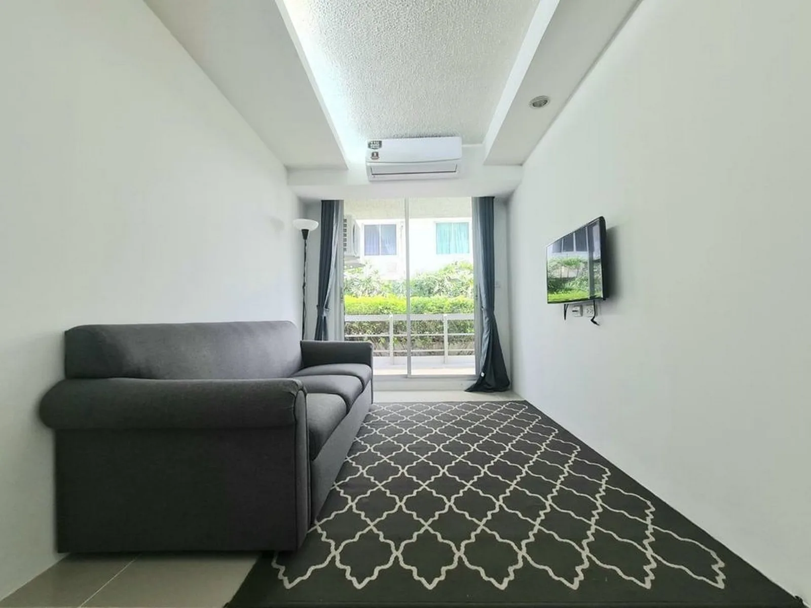 The Waterford Sukhumvit 50 Onnut — photo 1
