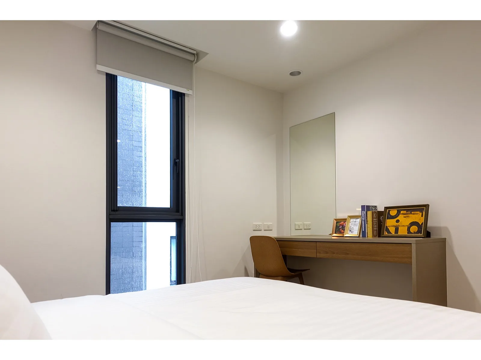 Mayflower House Apartment — photo 5