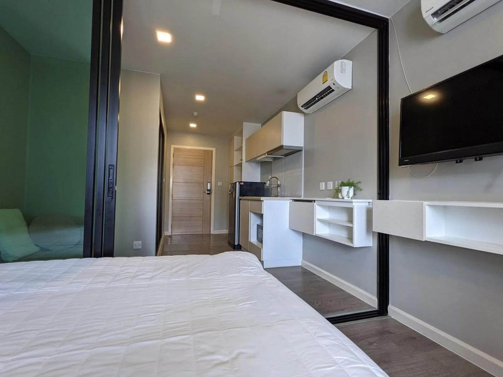 Pause Sukhumvit 103 — photo 5