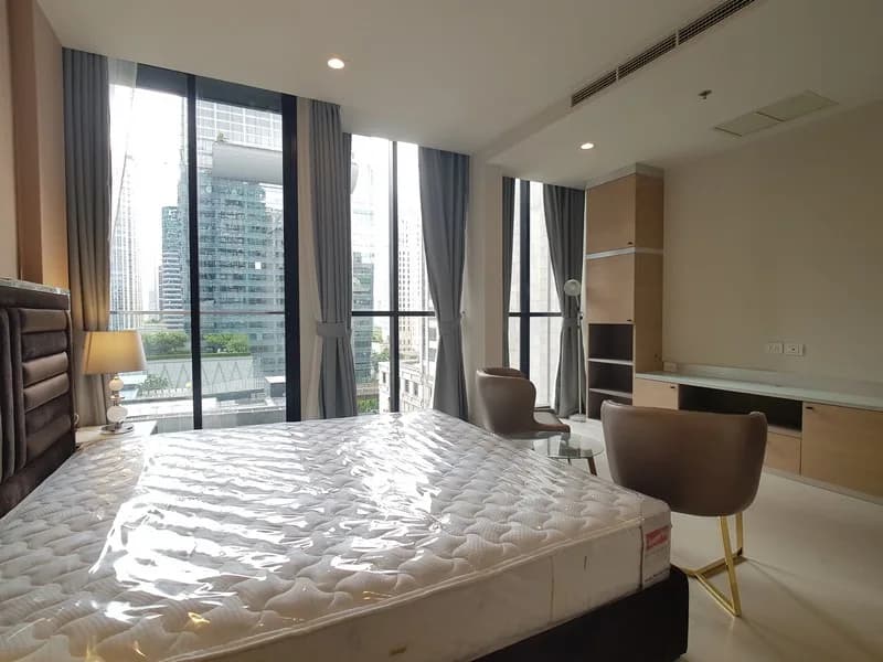 Noble Ploenchit — photo 3