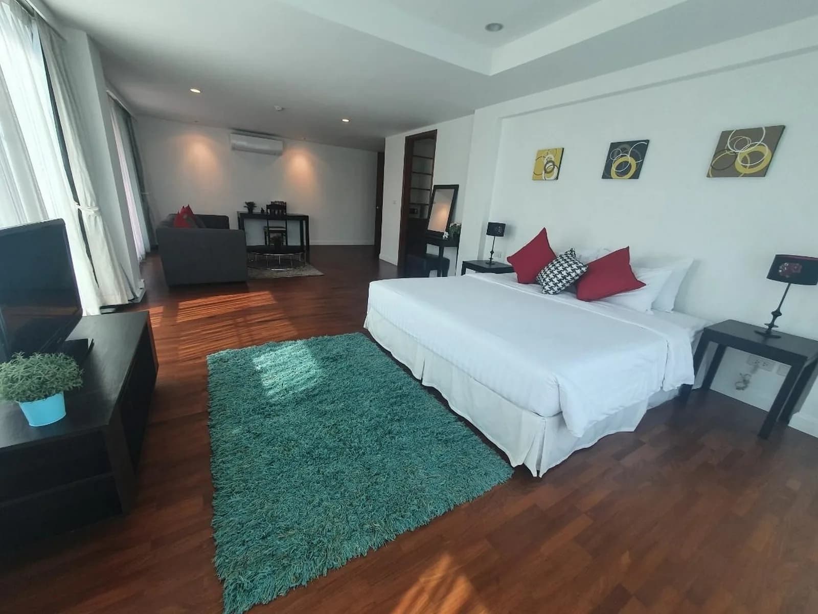 Sathorn Gallery Residences — photo 7