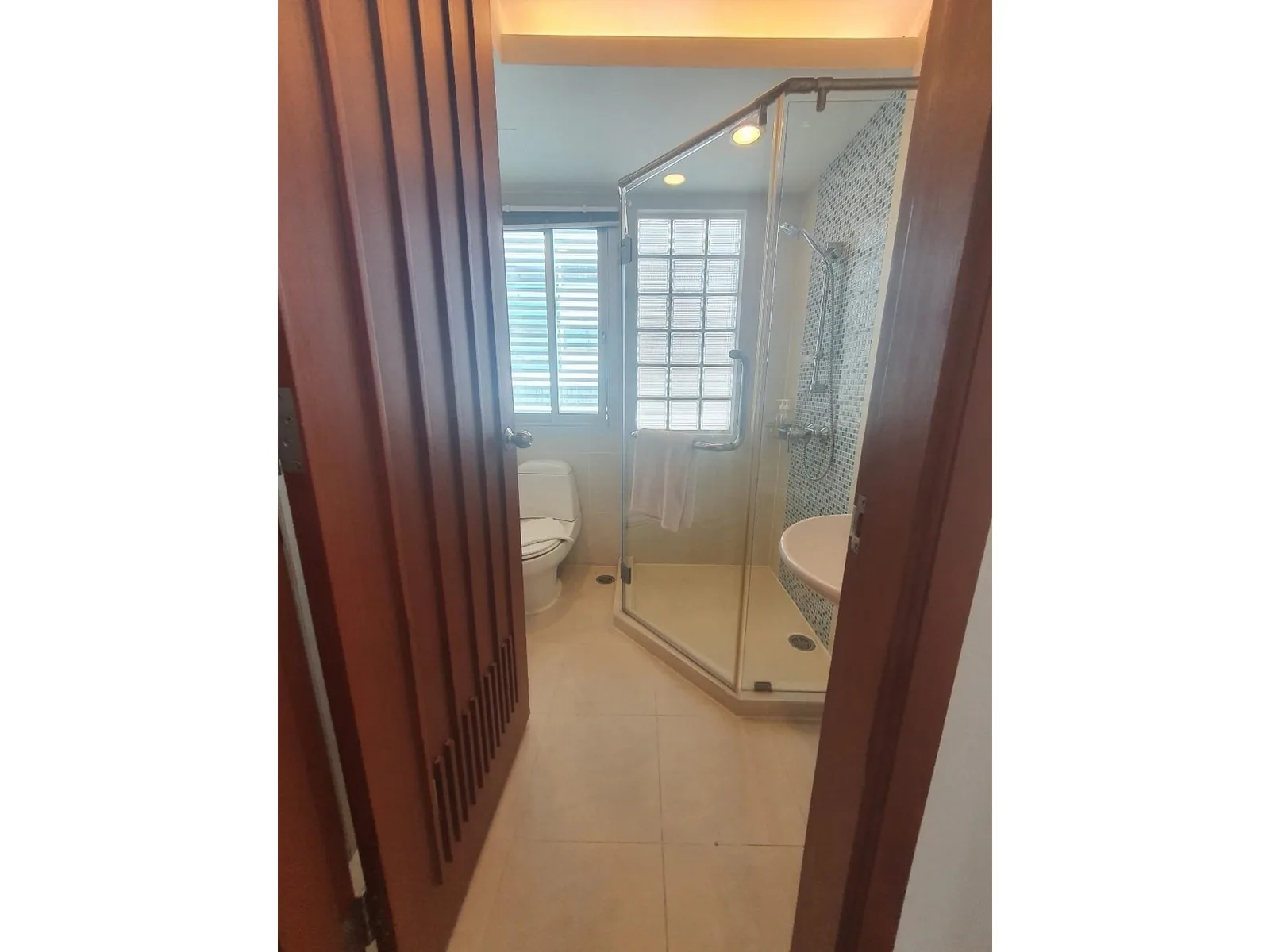 Sathorn Gallery Residences — photo 9