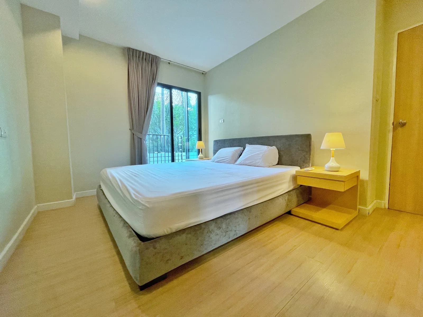 D 25 Thonglor — photo 7