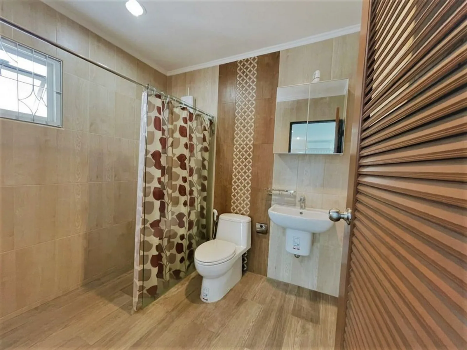 Single House Phatthanakan 51 — photo 10