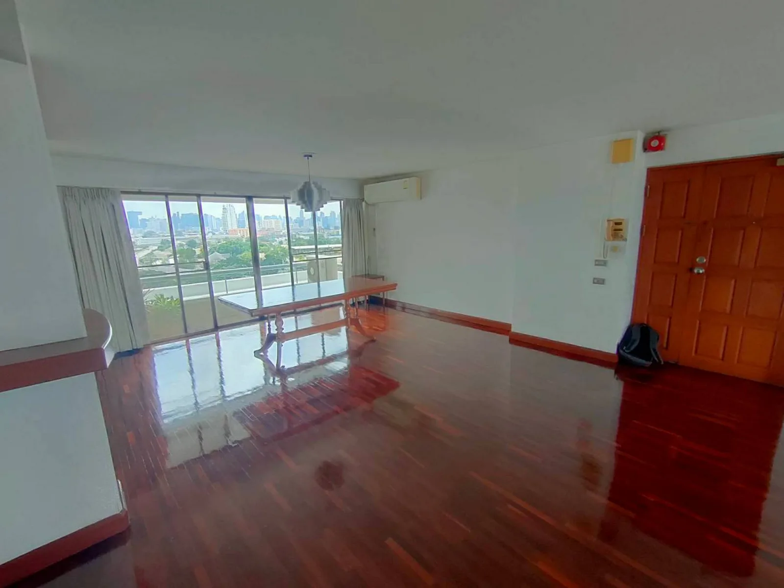 Sripat Court Apartment — photo 7