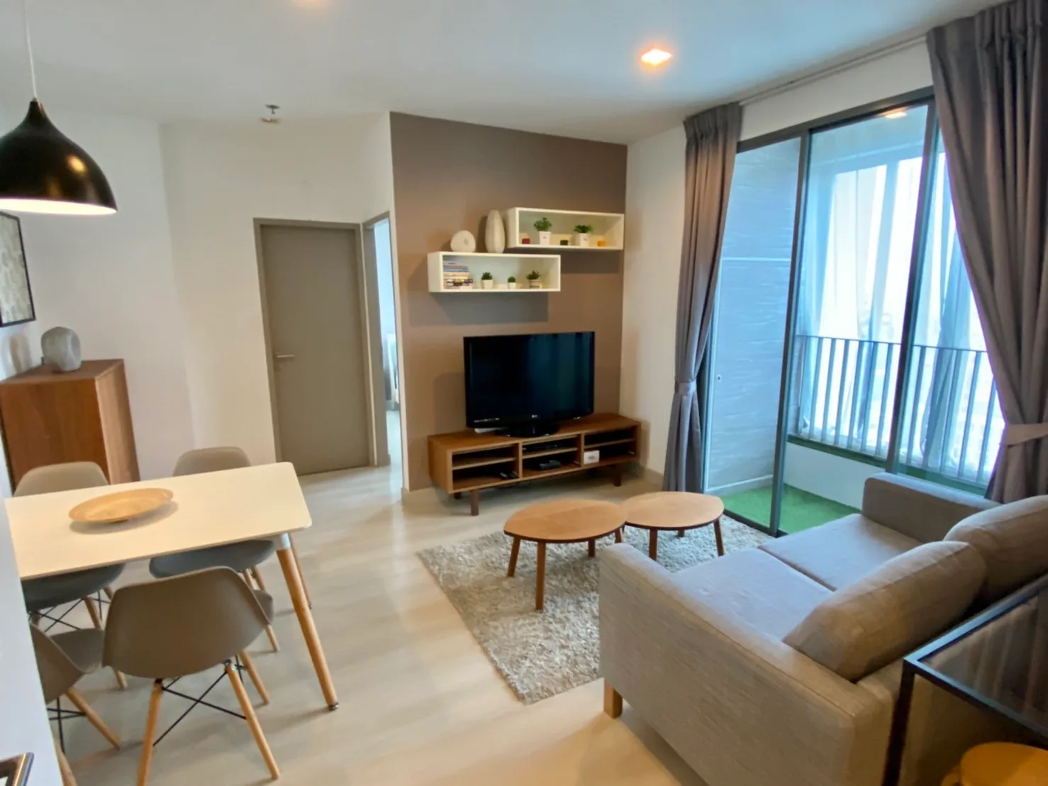 Ideo Mobi Sukhumvit 81 — photo 2