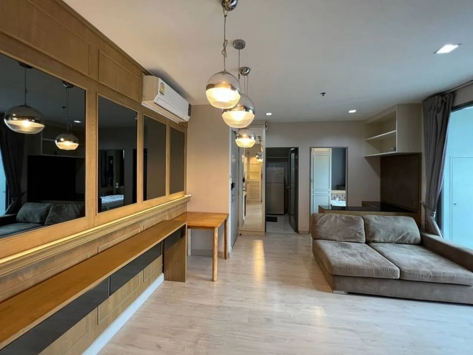 Ideo Mobi Sukhumvit 81 — photo 1