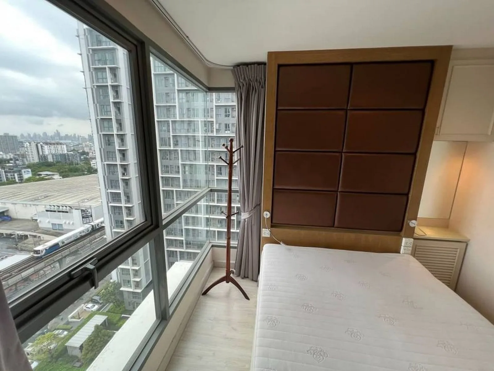 Ideo Mobi Sukhumvit 81 — photo 5