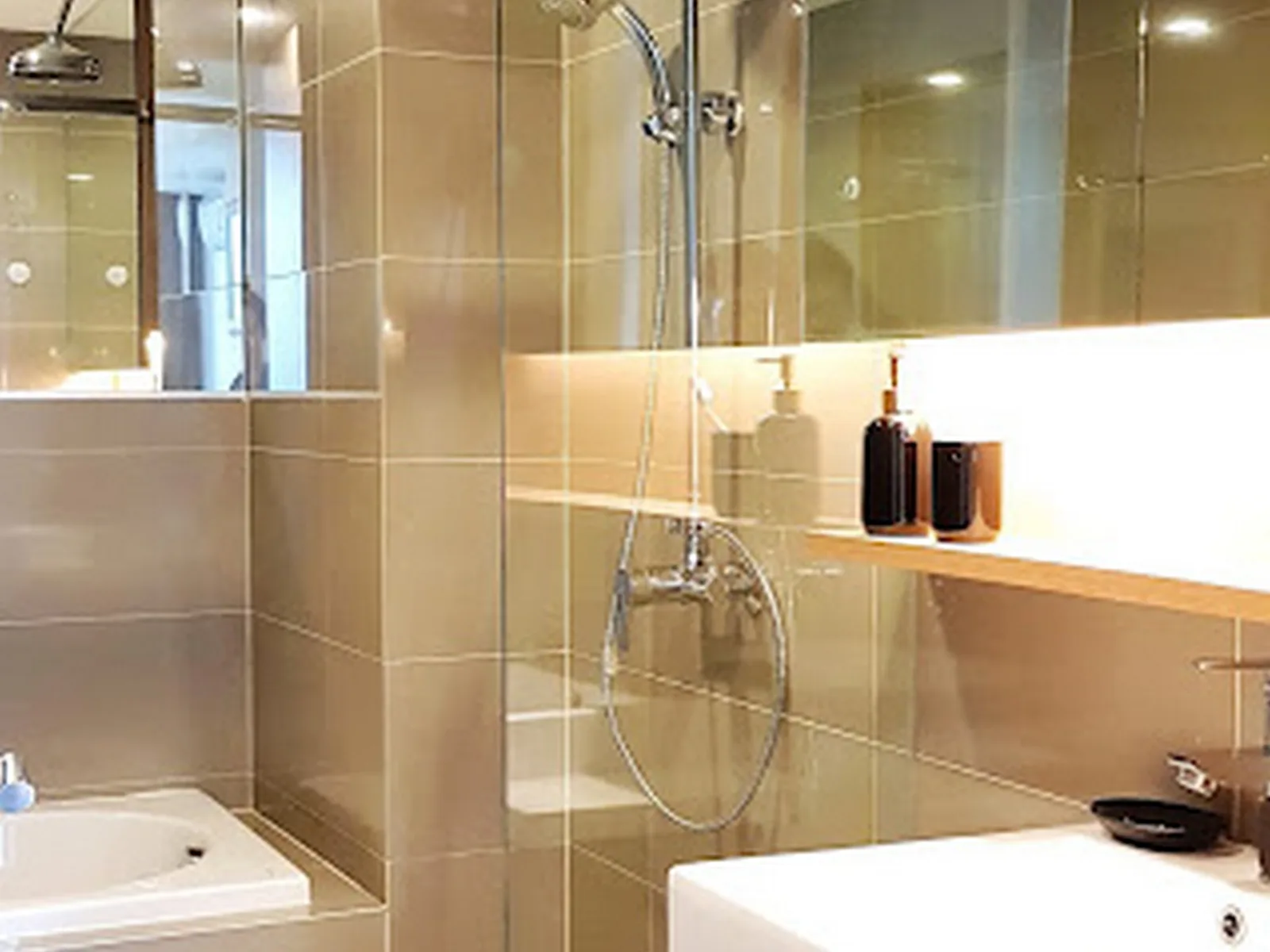 15 Sukhumvit Residences — photo 7