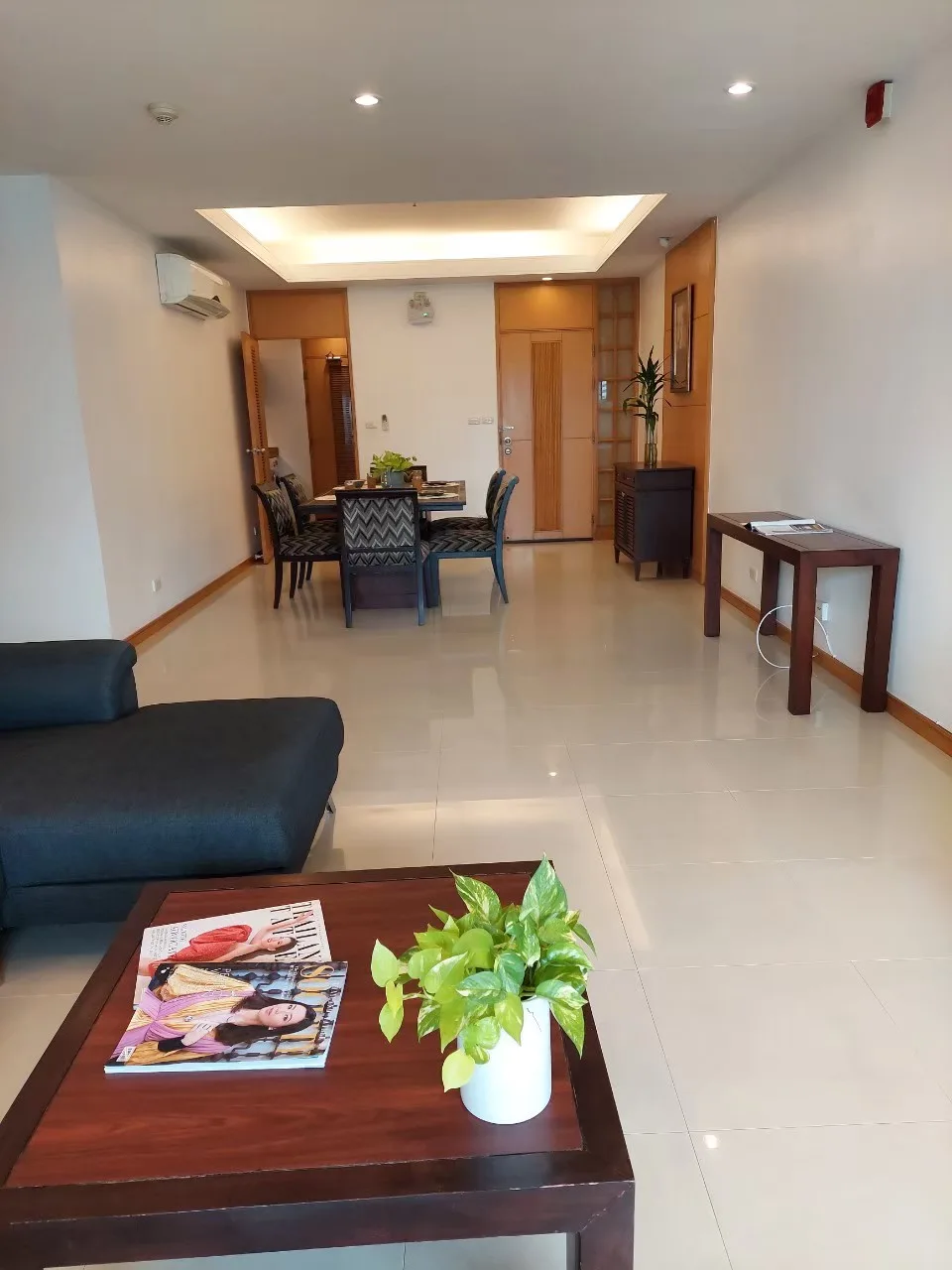 Esmeralda Apartments — photo 7
