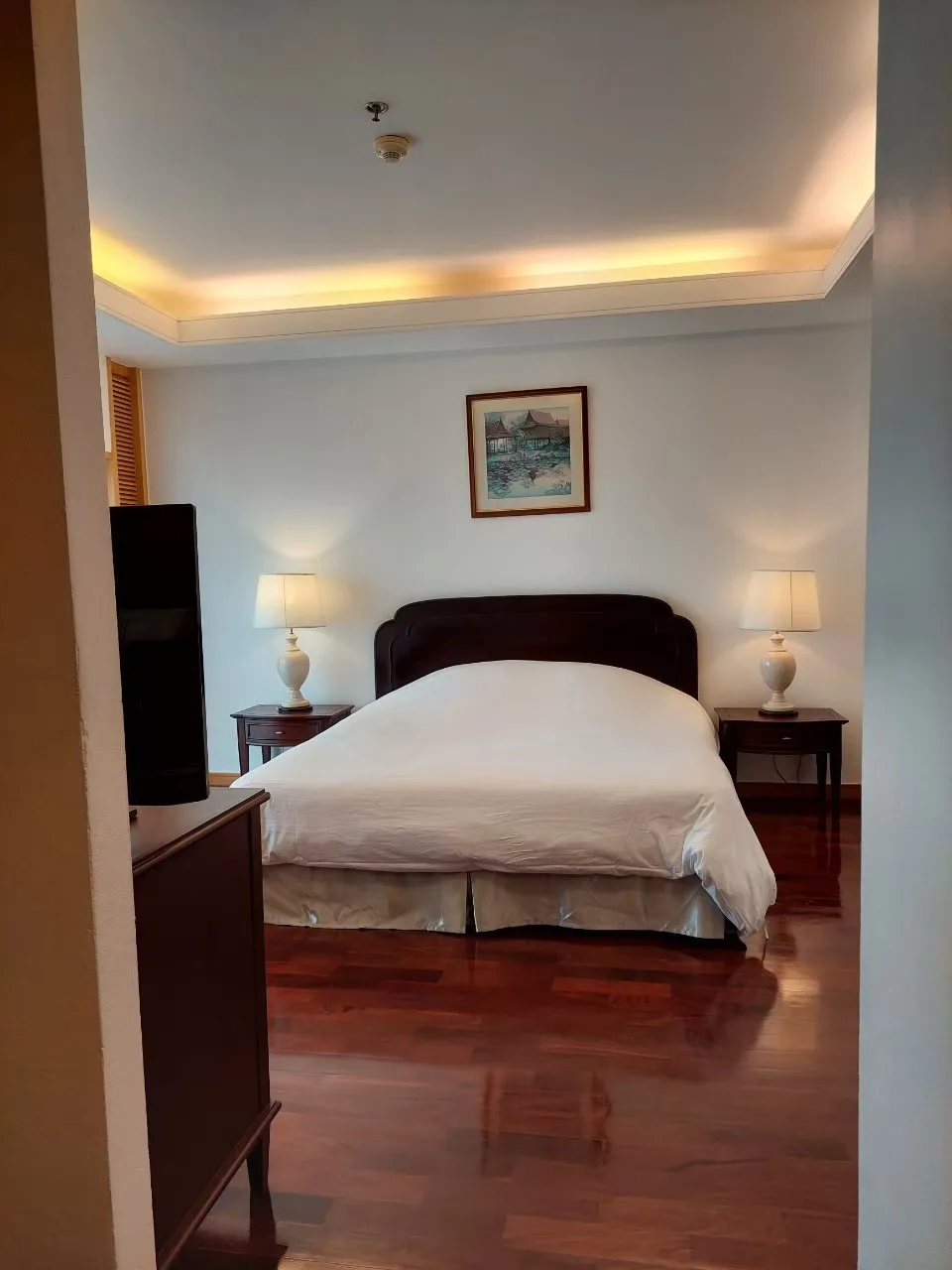 Esmeralda Apartments — photo 6