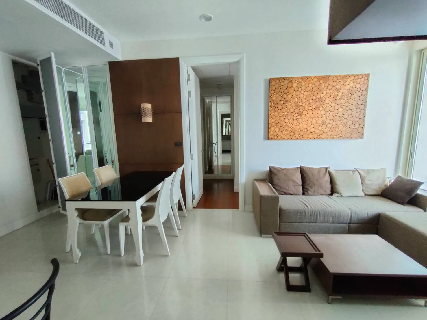 Q Langsuan — photo 2