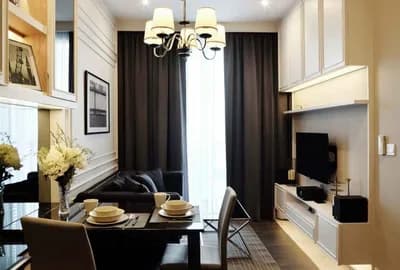 Edge Sukhumvit 23