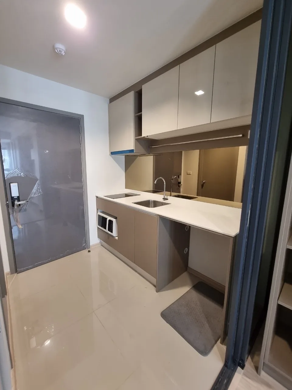 Ideo Sathorn - Wongwian Yai — photo 2