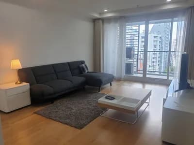 15 Sukhumvit Residences