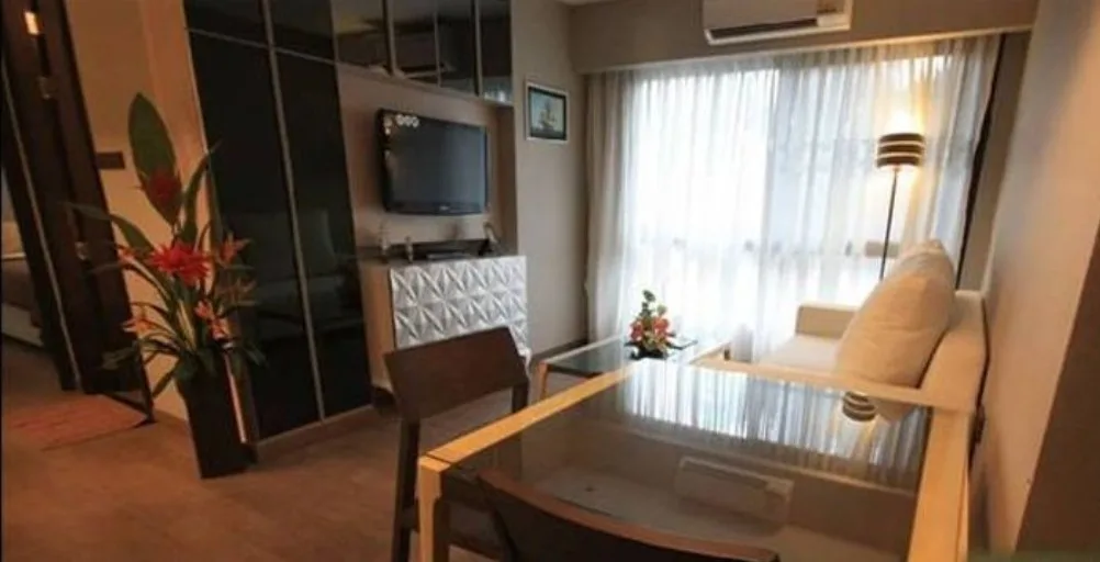 Tidy Thonglor — photo 1