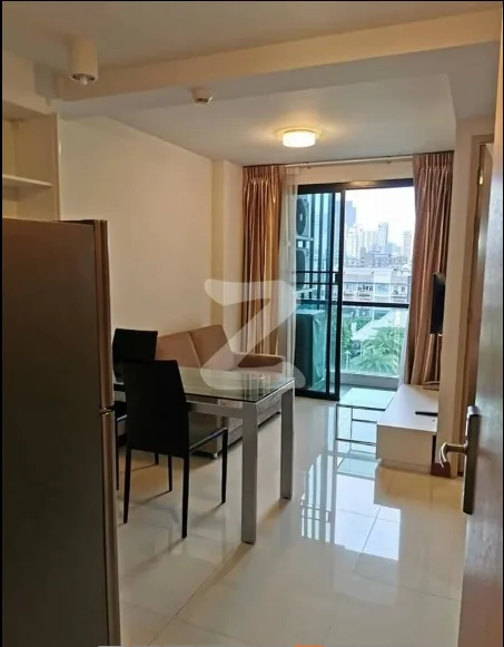 Le Cote Thonglor 8 — photo 1