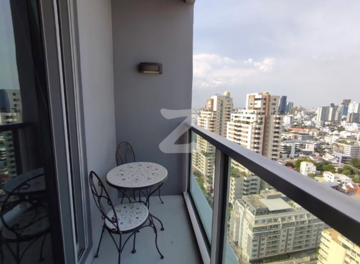 H Sukhumvit 43 — photo 17