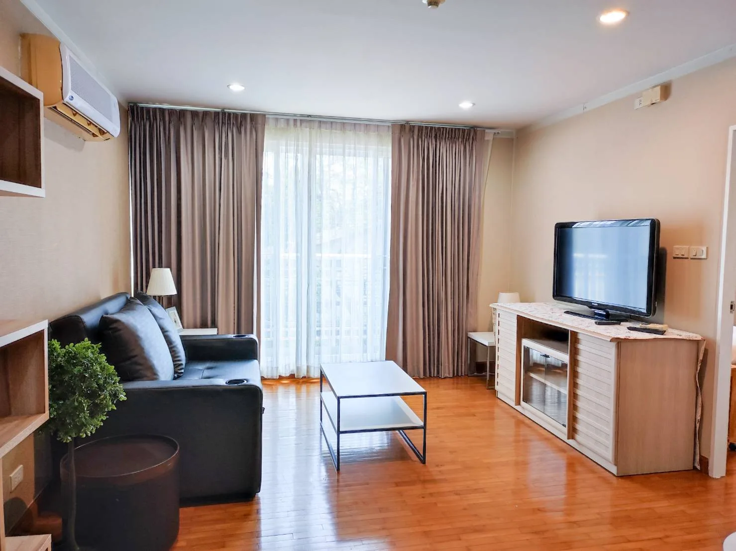 Baan Siri Sathorn — photo 2
