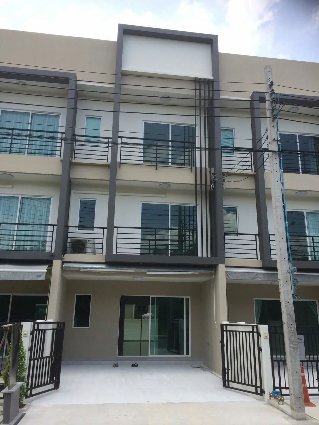 Townhouse Onnut 17 — photo 1