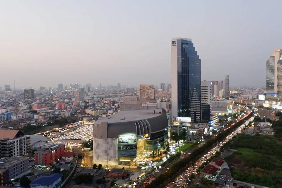 Noble Revolve Ratchada — photo 20