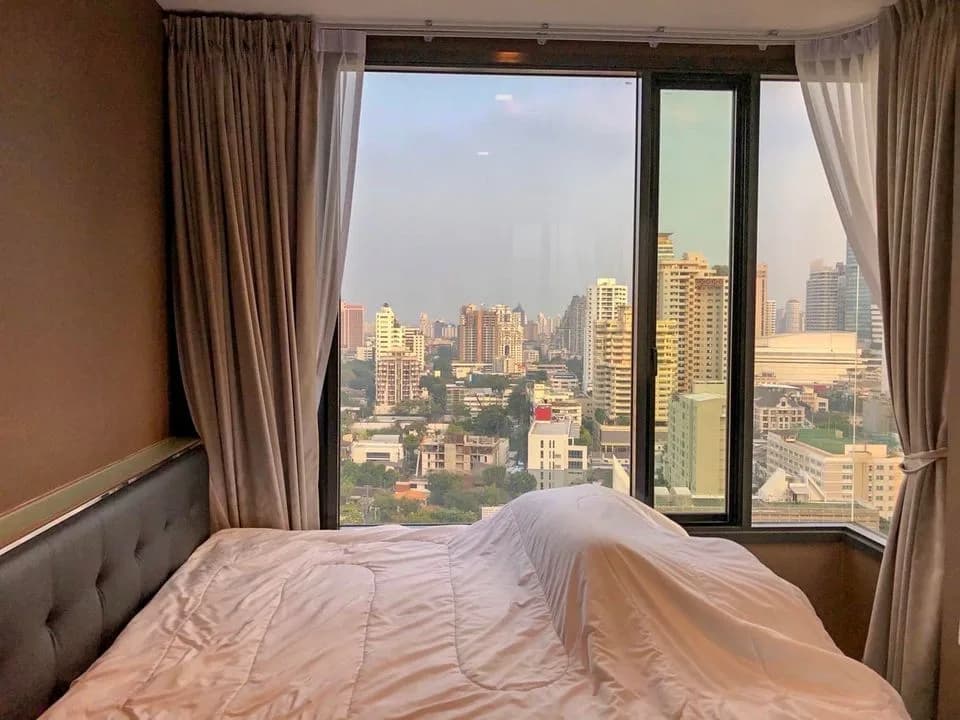 Edge Sukhumvit 23 — photo 3