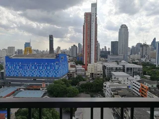 Noble Revolve Ratchada — photo 4