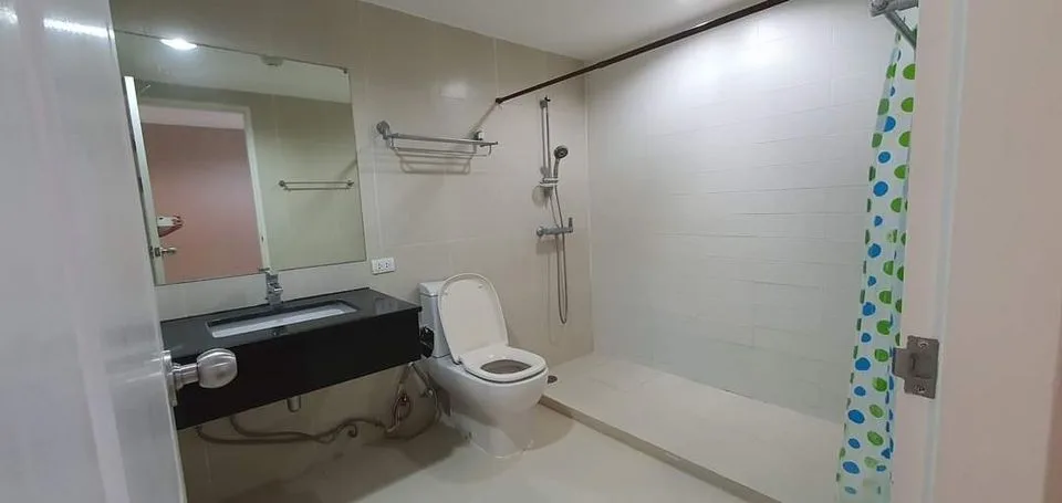 Belle Grand Rama 9 — photo 16