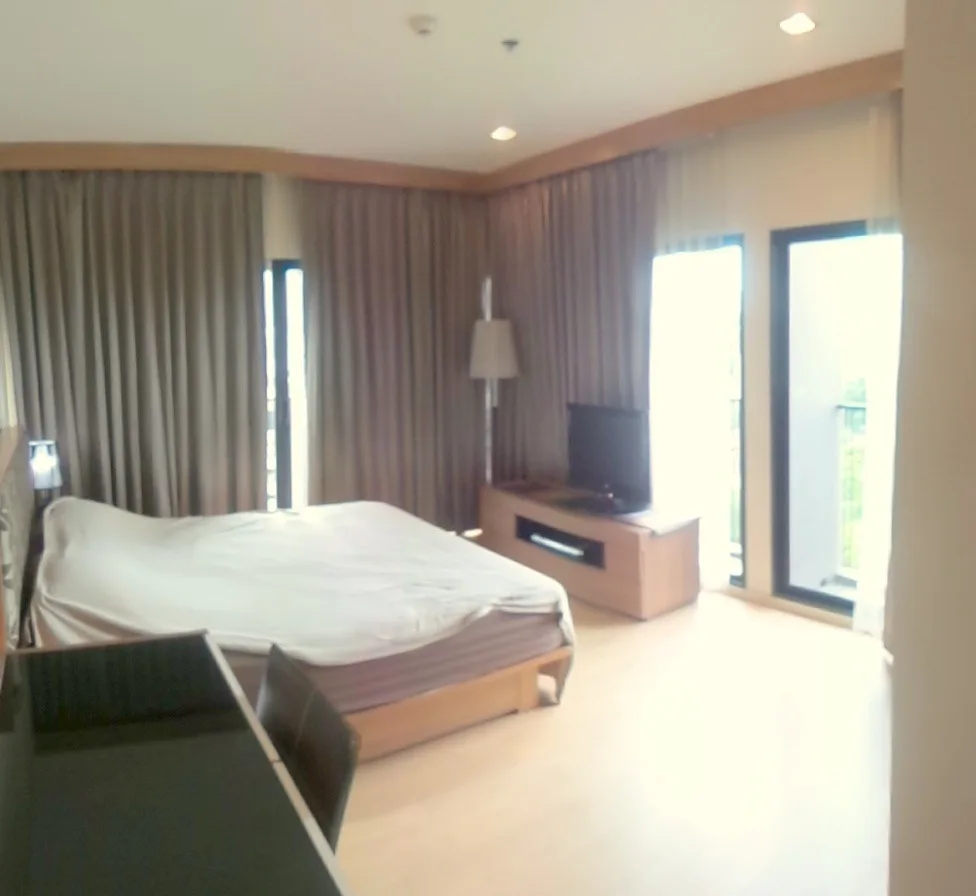 Noble Revolve Ratchada — photo 8