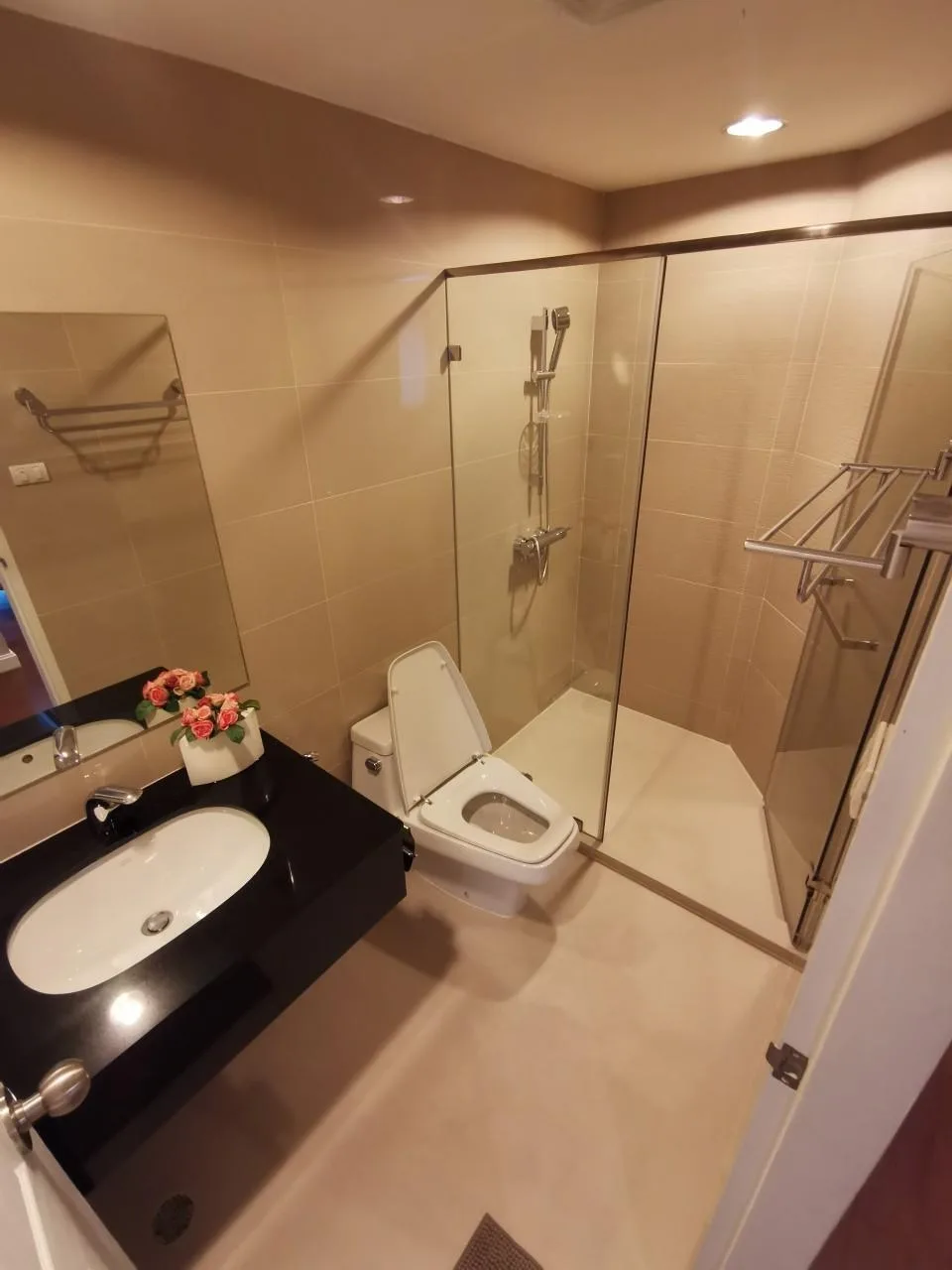 Belle Grand Rama 9 — photo 17