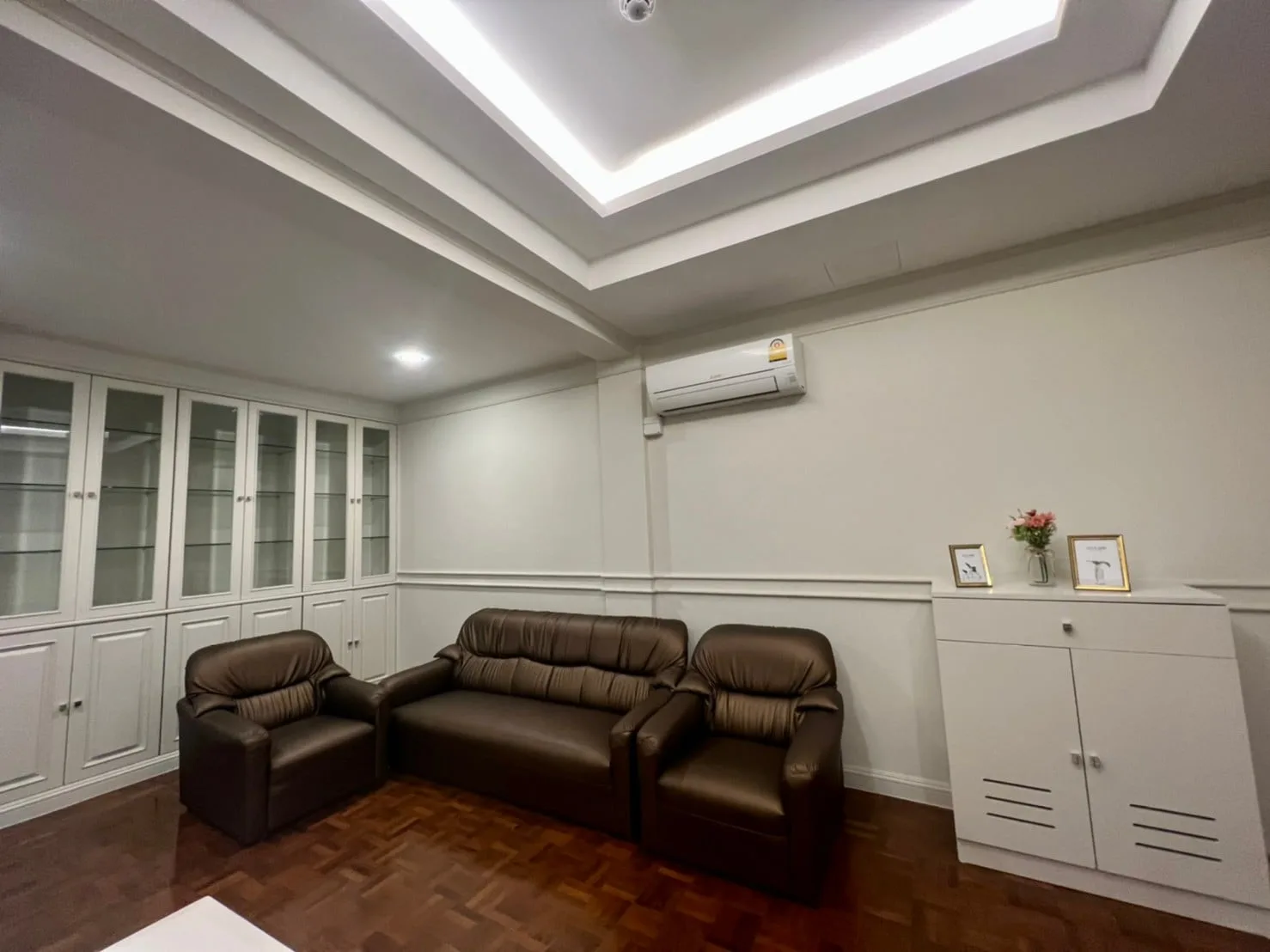 M Tower Apartment — photo 5