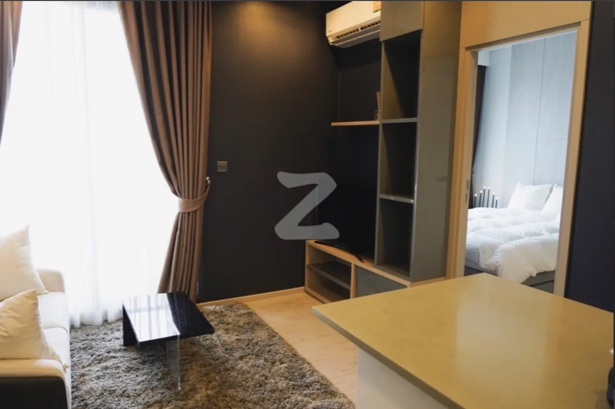 M Thonglor 10 — photo 2