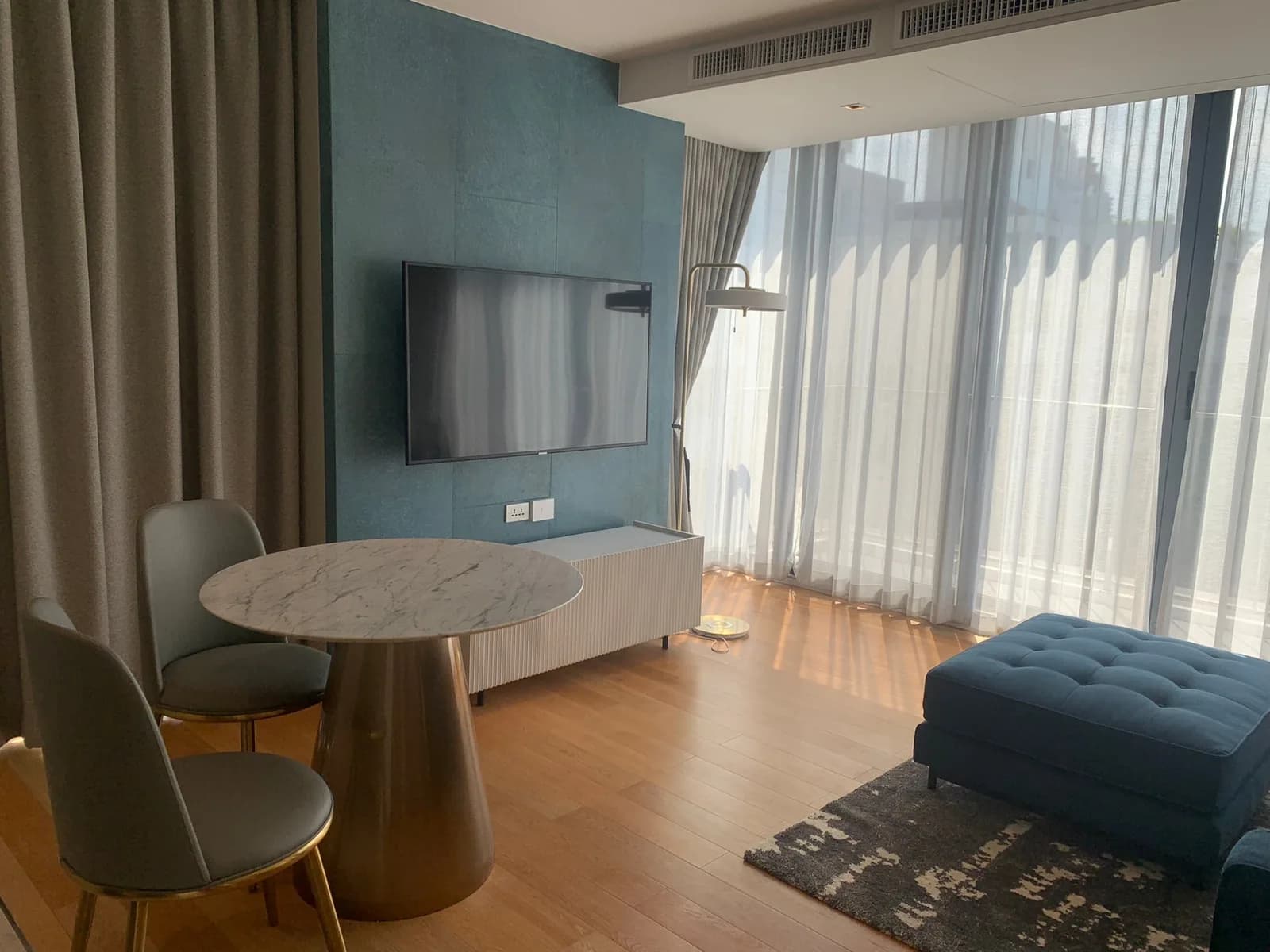 111 Residence Luxury Apartment Sukhumvit 39 — photo 2