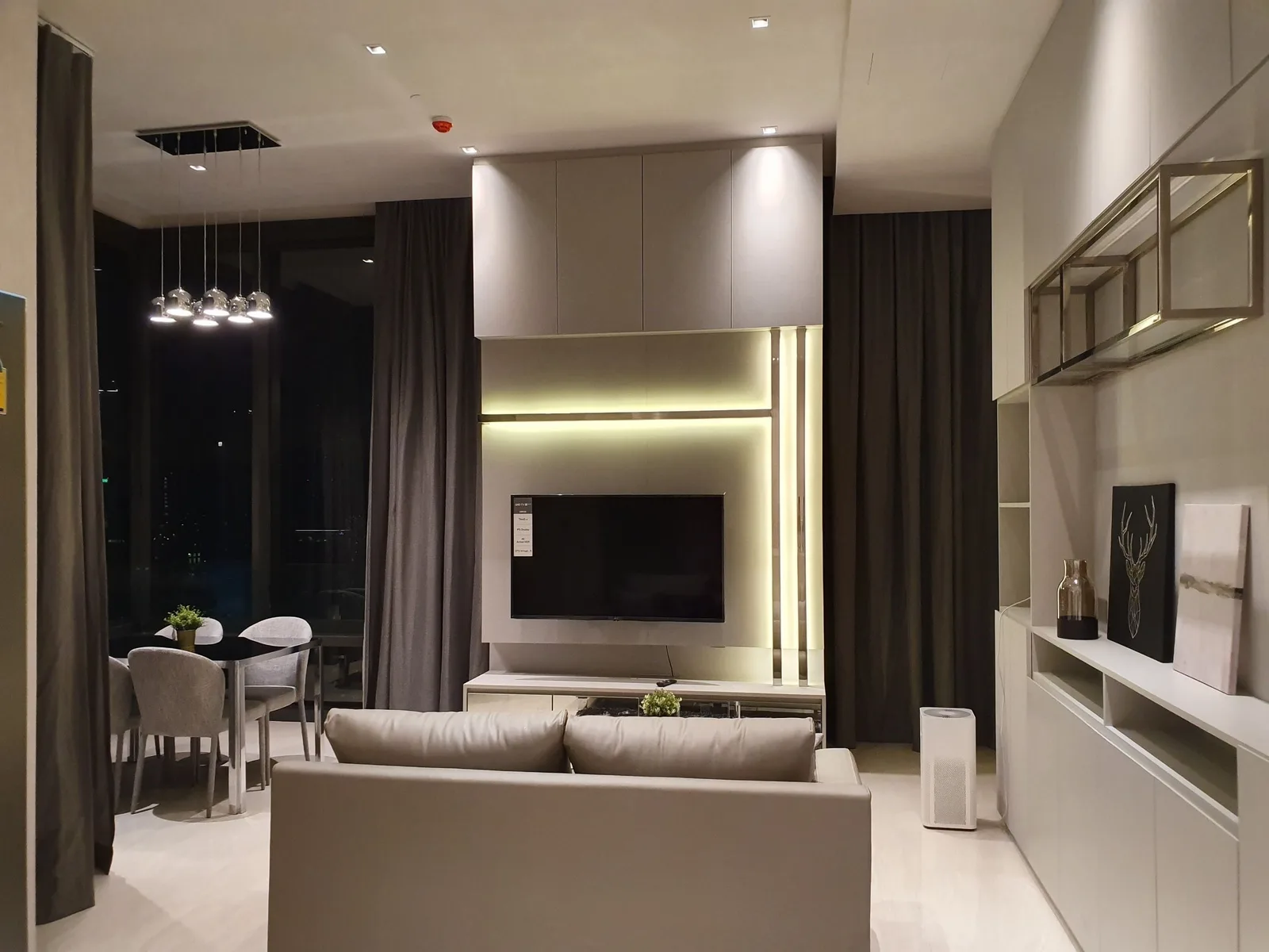 Ashton Silom — photo 10