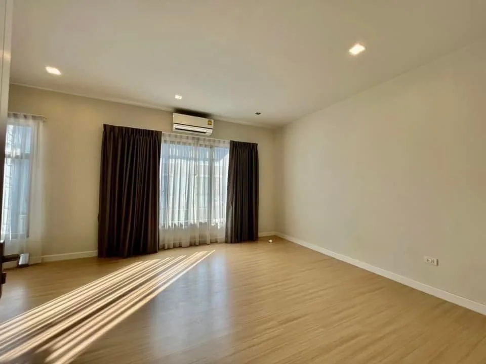 Plex Bangna — photo 7