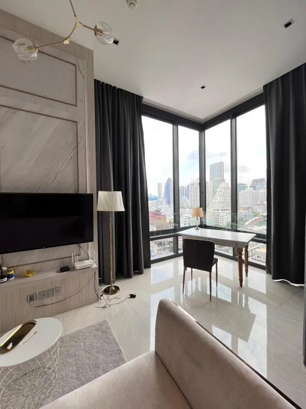 Ashton Silom — photo 6