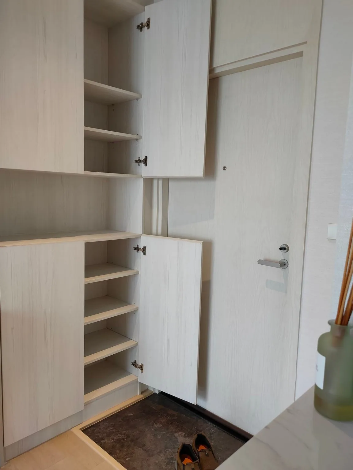 Runesu Thonglor 5 — photo 9