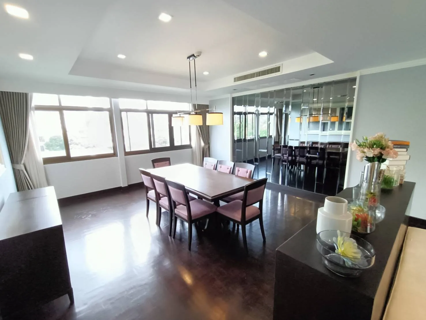 Monet House Apartment — photo 1