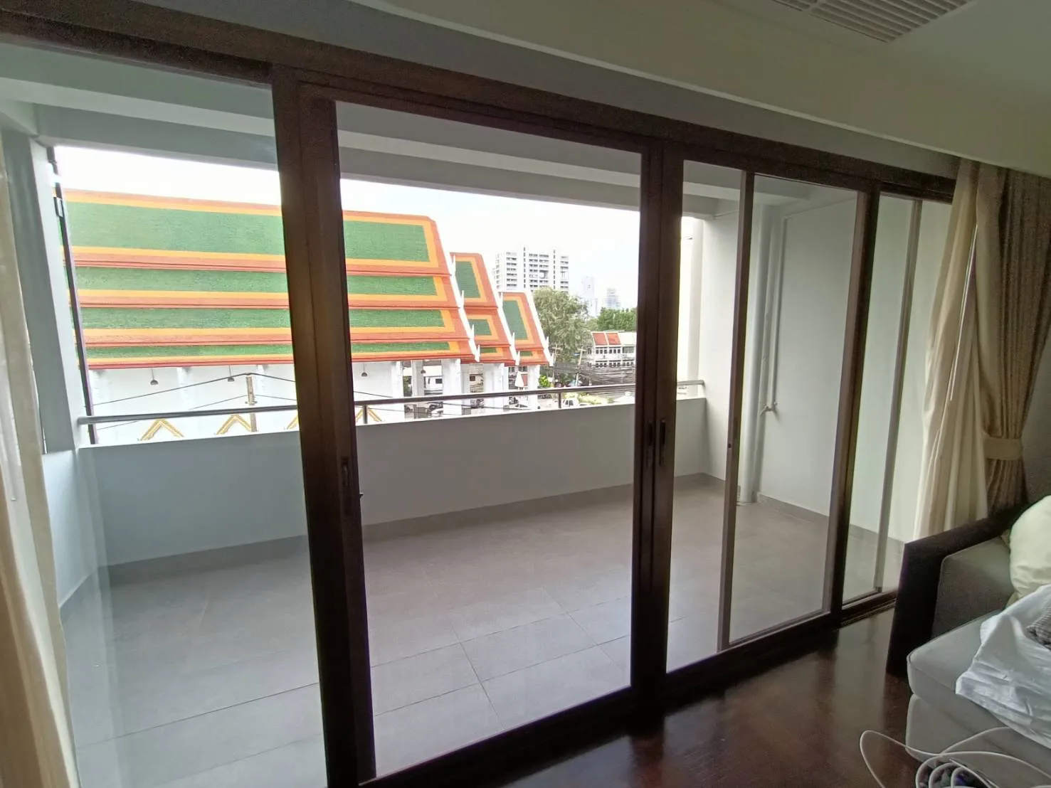 Monet House Apartment — photo 12