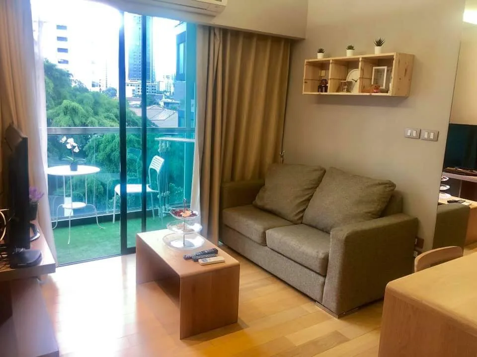 Tidy Deluxe Sukhumvit 34 — photo 1