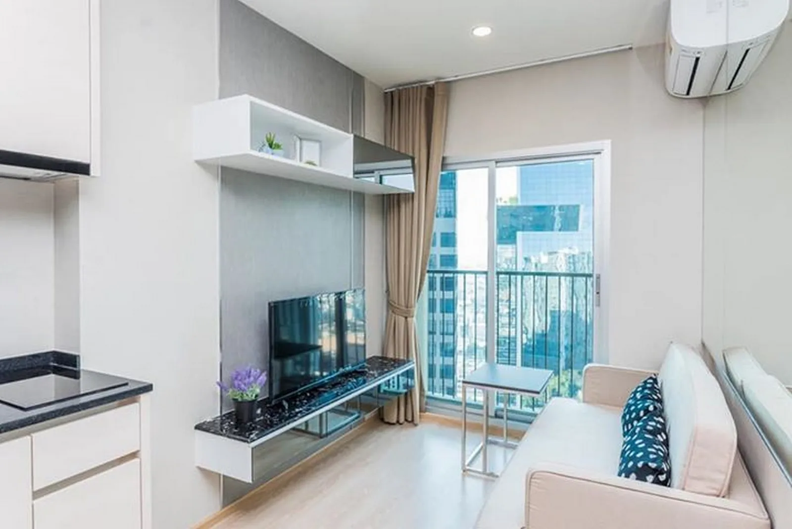 Noble Revolve Ratchada 2 — photo 16