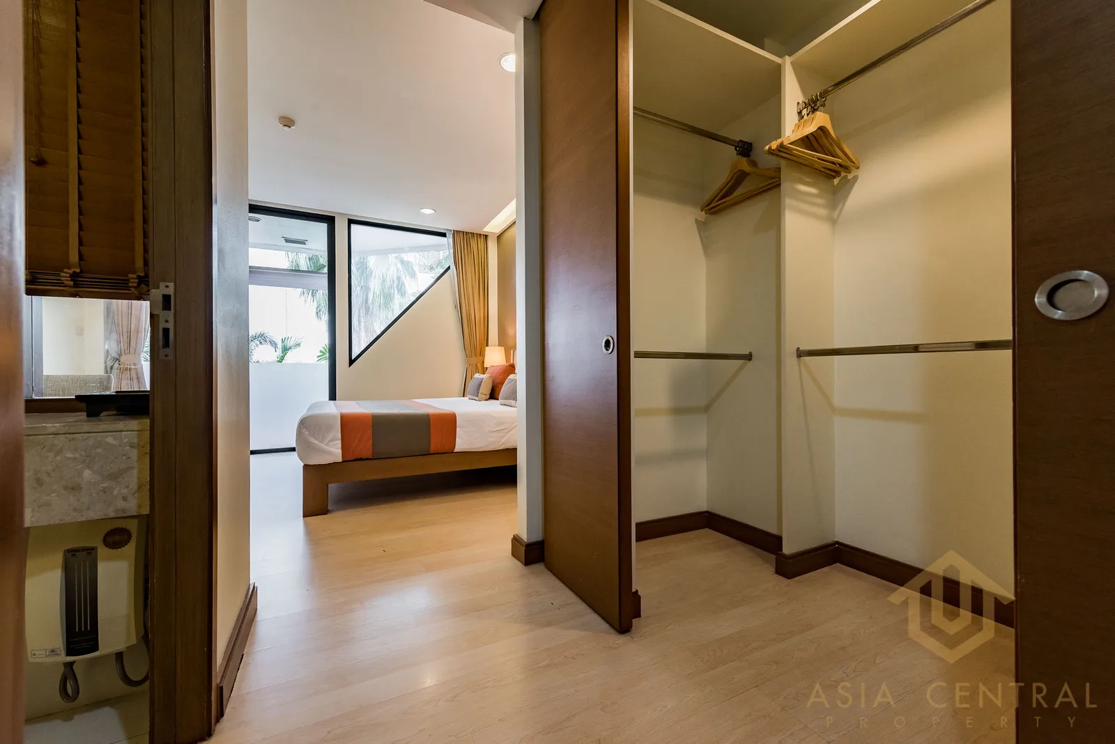 Sutavongs Place — photo 11