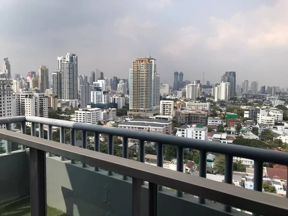 H Sukhumvit 43 — photo 10