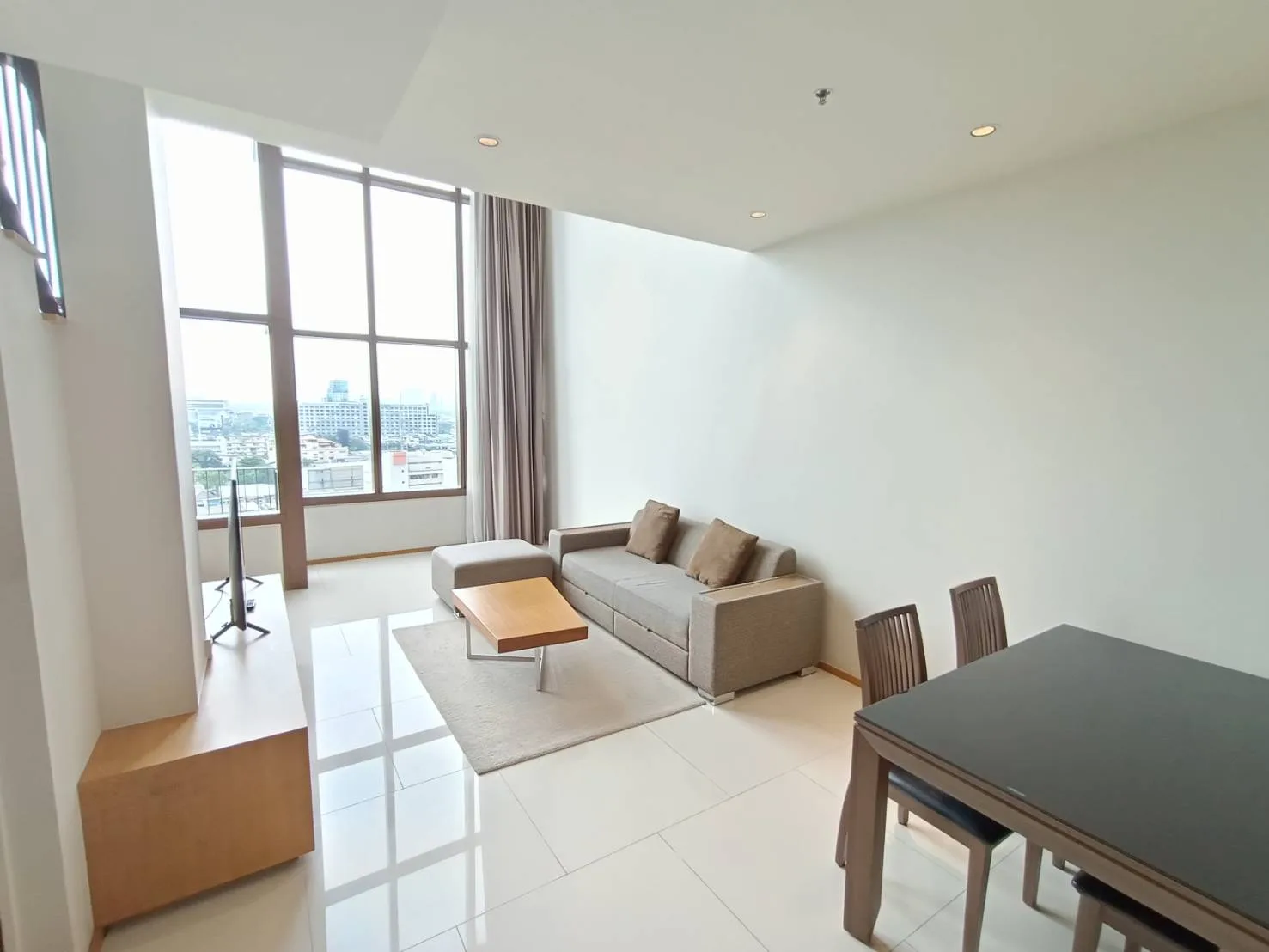 The Emporio Place — photo 3